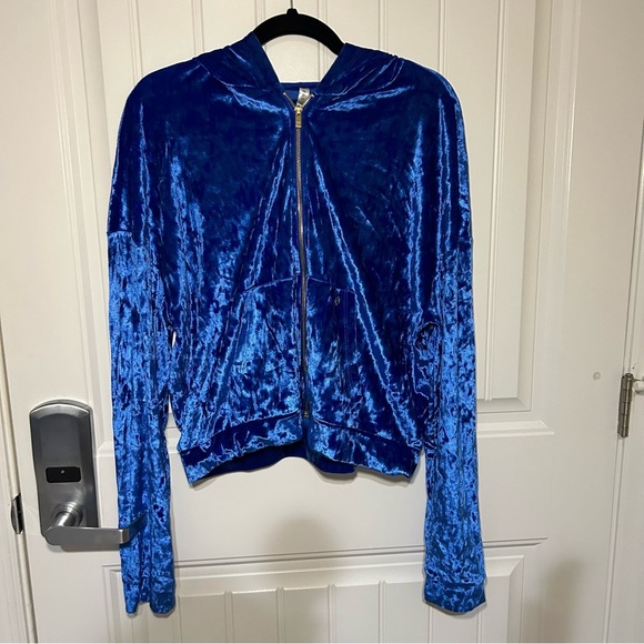 Fabletics Celeste Crushed Velvour Zip Ho Hoodie Size XL - Picture 3 of 12